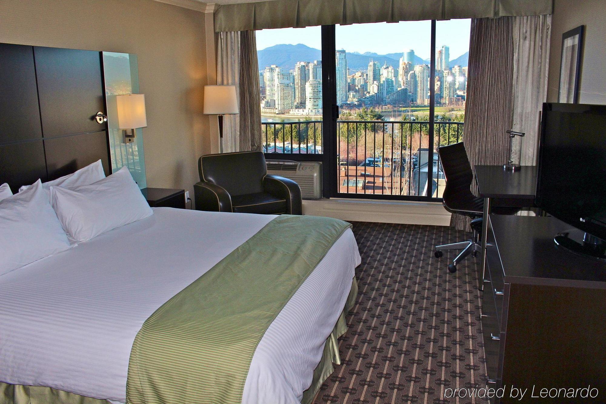 Park Inn & Suites By Radisson Ванкувер Екстер'єр фото