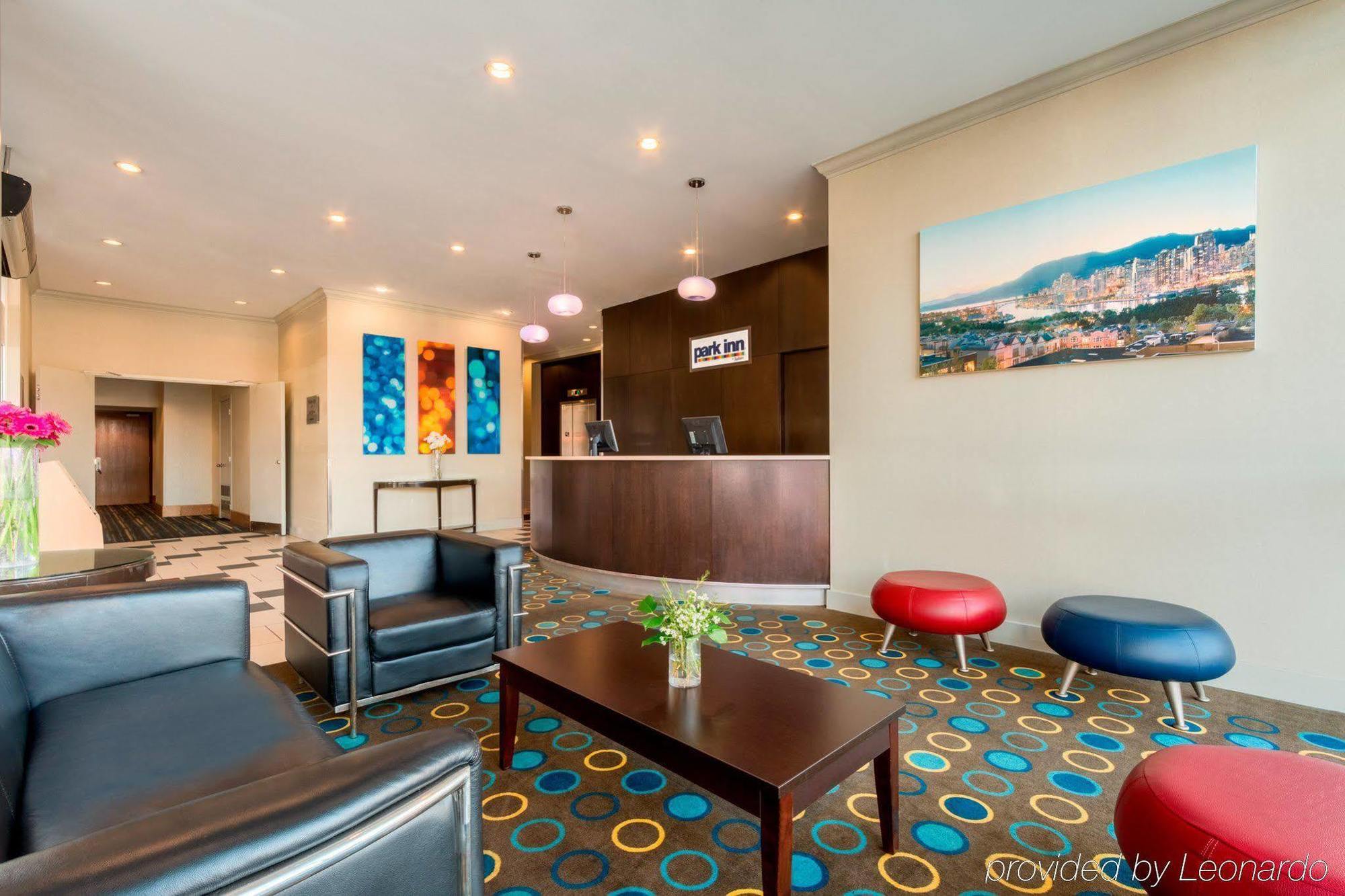 Park Inn & Suites By Radisson Ванкувер Екстер'єр фото