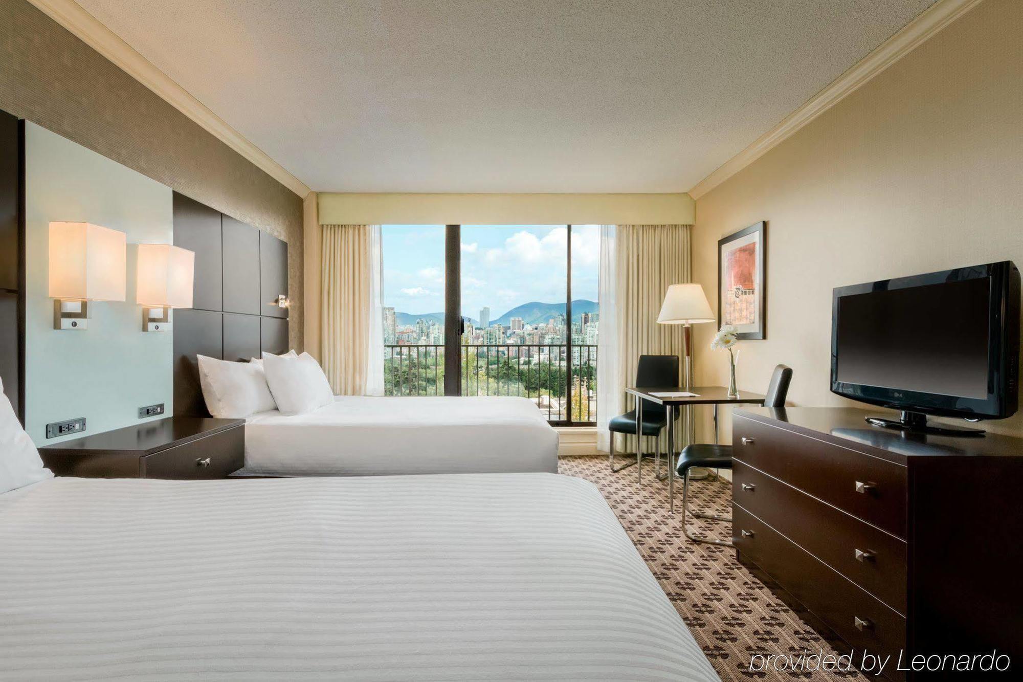 Park Inn & Suites By Radisson Ванкувер Екстер'єр фото